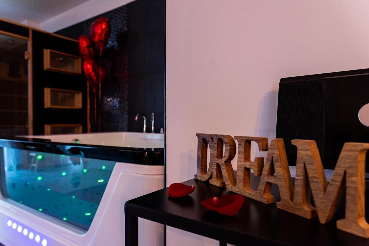 Suite And Spa 21 Dijon Bagian luar foto