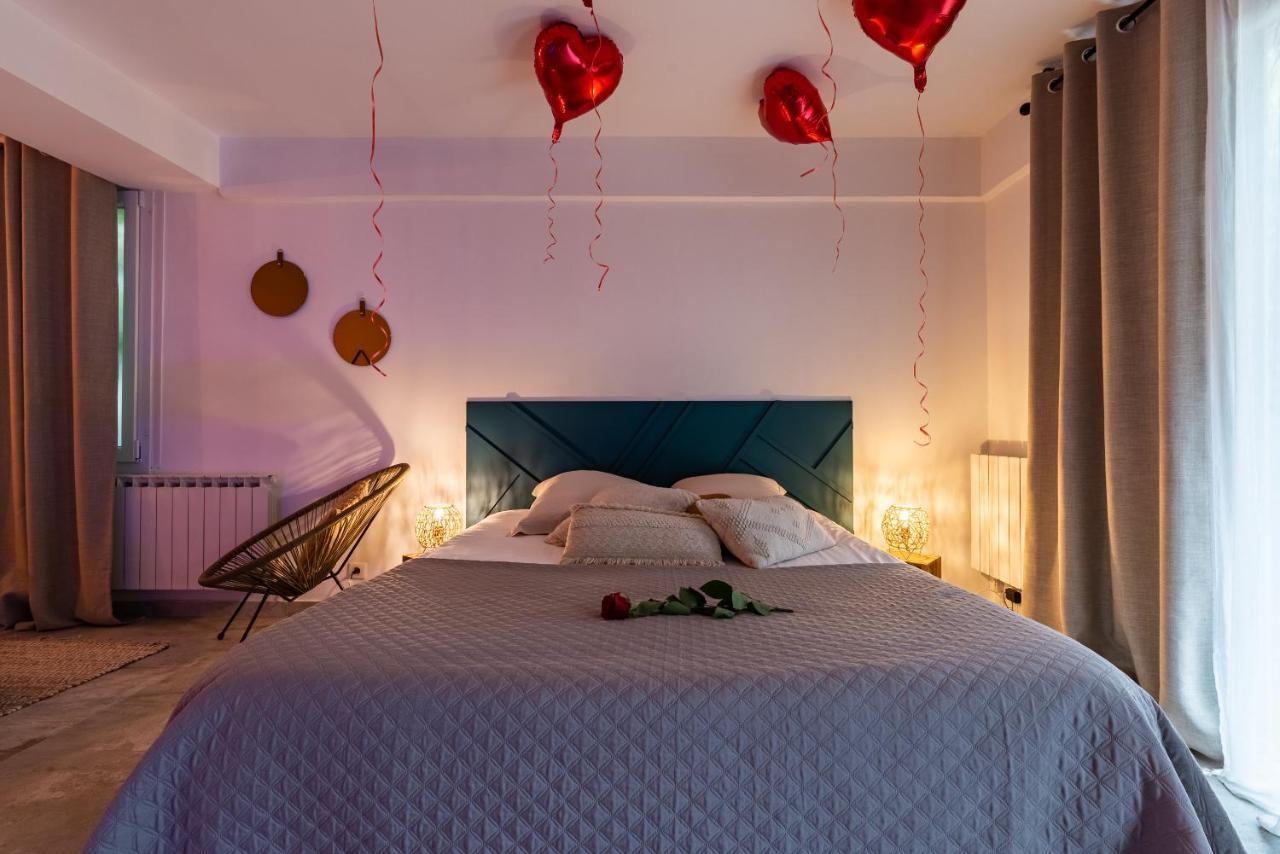 Suite And Spa 21 Dijon Bagian luar foto