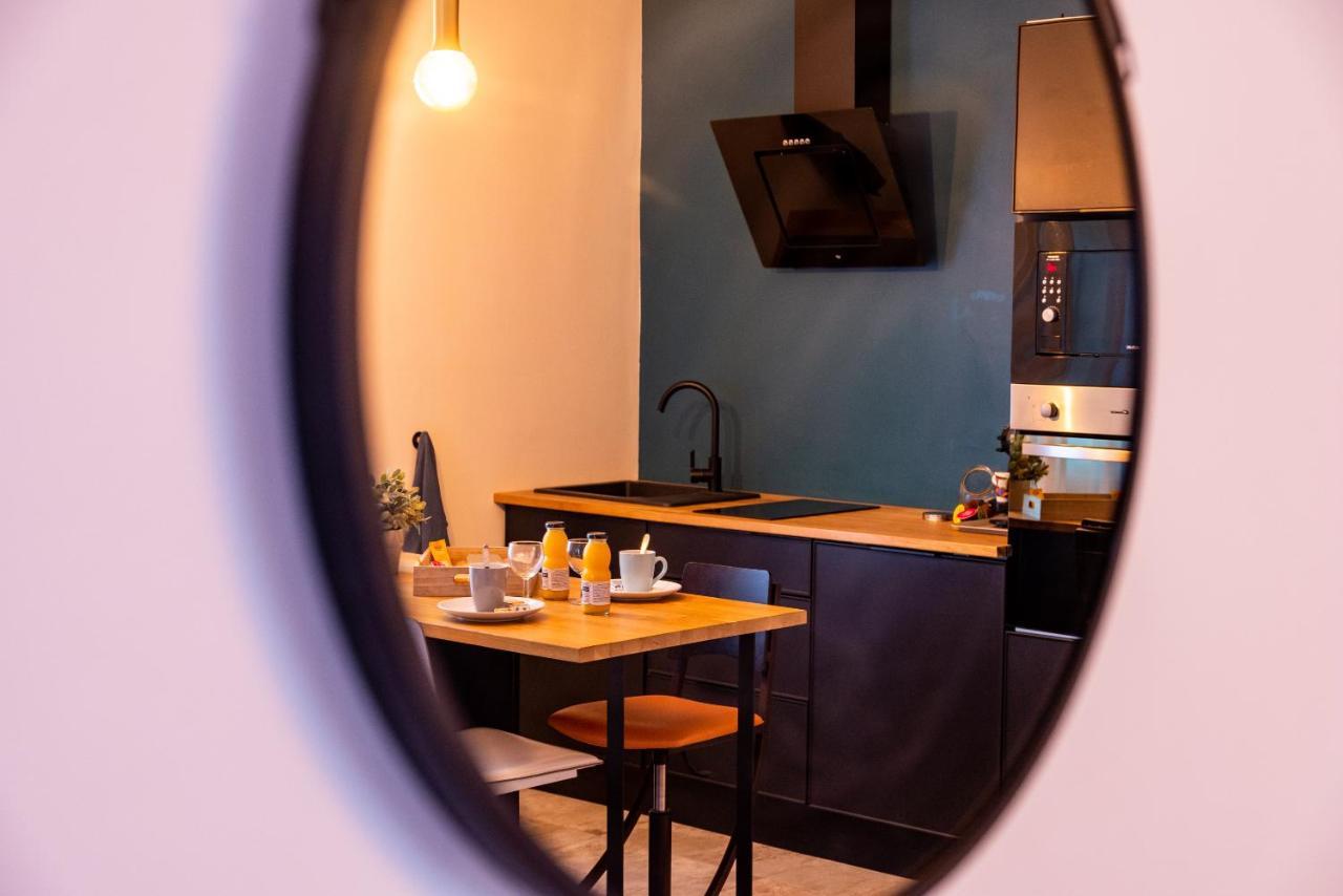 Suite And Spa 21 Dijon Bagian luar foto