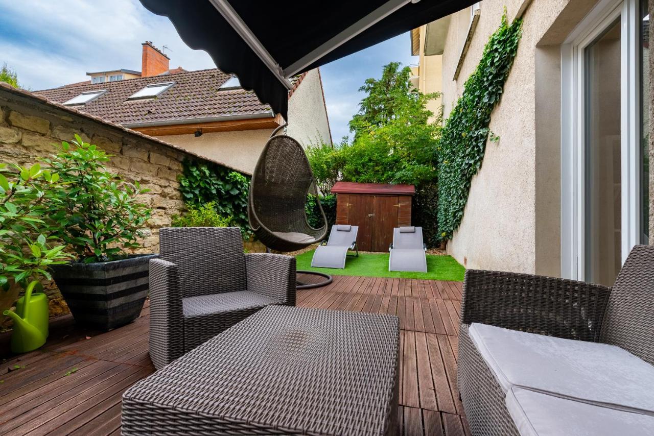 Suite And Spa 21 Dijon Bagian luar foto