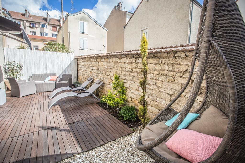 Suite And Spa 21 Dijon Bagian luar foto